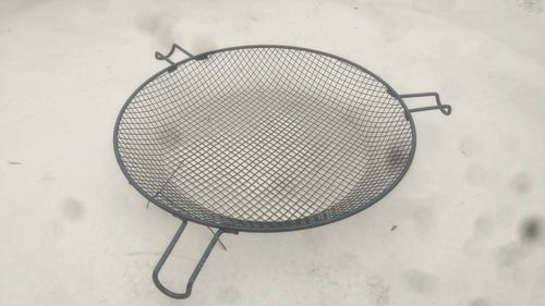 Latest company news about Los tamices cubiertos PVC de la malla de alambre del hierro serán enviados a España.