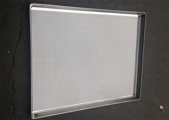 Un buen precio. La panadería perforó la deshidratación de sequía de acero inoxidable de Tray For Fruit And Vegetable en línea