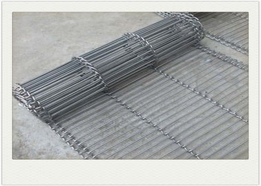 Un buen precio. El pvc plano de la flexión de la escalera de la banda transportadora de la malla de alambre cubrió el material del alambre en línea