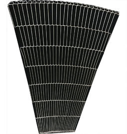 Un buen precio. Curva de la banda transportadora de la malla de alambre de la flexión del plano de acero de carbono o tipo especial en línea
