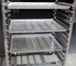 Carretilla de acero inoxidable adaptable del estante con anchura de la rueda y el número de estantes