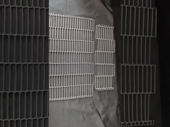 Resistencia al calor varillas flexibles 304 de acero inoxidable escalera de malla cinta transportadora para horno de pizza