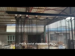 Color dorado fachada de la bobina de metal decorativa cortina de tejido espiral