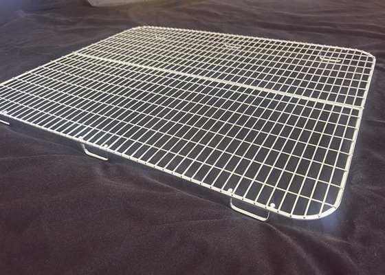 Un buen precio. Tarjeta de malla de acero inoxidable 304 de tamaño personalizado con patas para secar alimentos para mascotas en línea