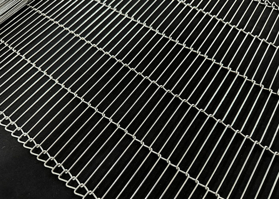 Un buen precio. Grado alimenticio de acero inoxidable Flexible de revestimiento plano de chocolate escalera de malla de alambre cinta transportadora para horno en línea