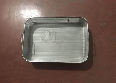 Un buen precio. Cesta de alambre de metal del acero inoxidable con la cesta perforada, pulida en línea