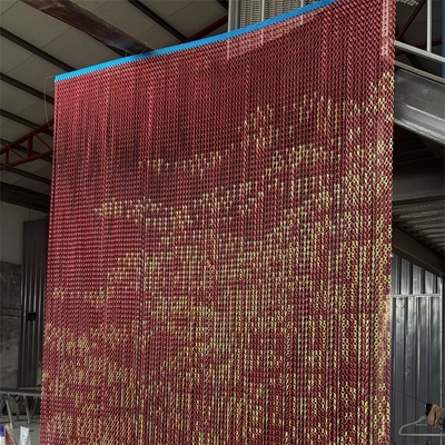 Un buen precio. Cortina de malla decorativa de diferentes colores puerta de pantalla de mosca doble gancho de aluminio cadena de enlace cortina de malla en línea