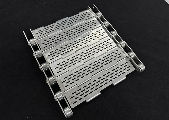 Un buen precio. Cinturón transportador de chapa de enlace de malla de alambre de acero inoxidable perforado de alta resistencia en línea