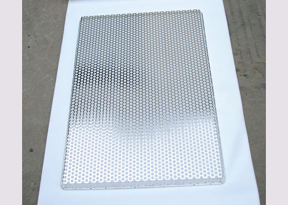 Un buen precio. Acero inoxidable de secado perforado malla de alambre bandeja en línea