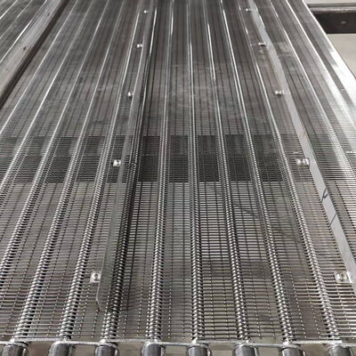 Un buen precio. Cintas transportadoras de eslabones de ojo de metal 304 316 de acero inoxidable de tamaño personalizado con piñón en línea