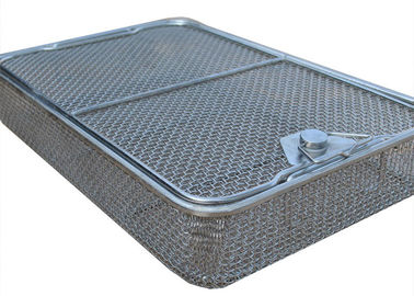 Un buen precio. tamaño médico del agujero de la malla de alambre 5m m del acero inoxidable de las cestas de la esterilización de los 45*34cm en línea
