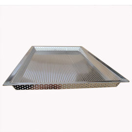 Un buen precio. Estándar de encargo de las bandejas FDA de la hornada del agujero perforado de la bandeja de la malla del acero inoxidable en línea