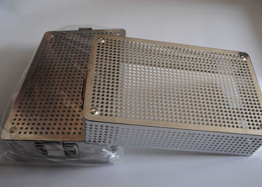 Un buen precio. desinfección médica del metal de los 40x30x5cm de la cesta perforada de la malla de alambre en línea
