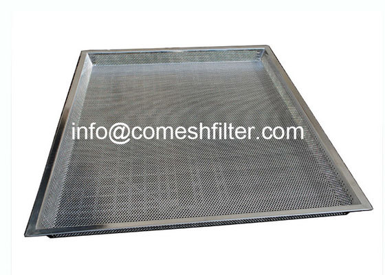 Un buen precio. Los agujeros de Oven Baking Perforated 3m m atan con alambre a Mesh Tray With Trolley en línea