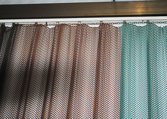 Pañería arquitectónica Mesh Curtain For Ceiling decorativo de aluminio de la bobina de la cascada de la abertura de 3m m